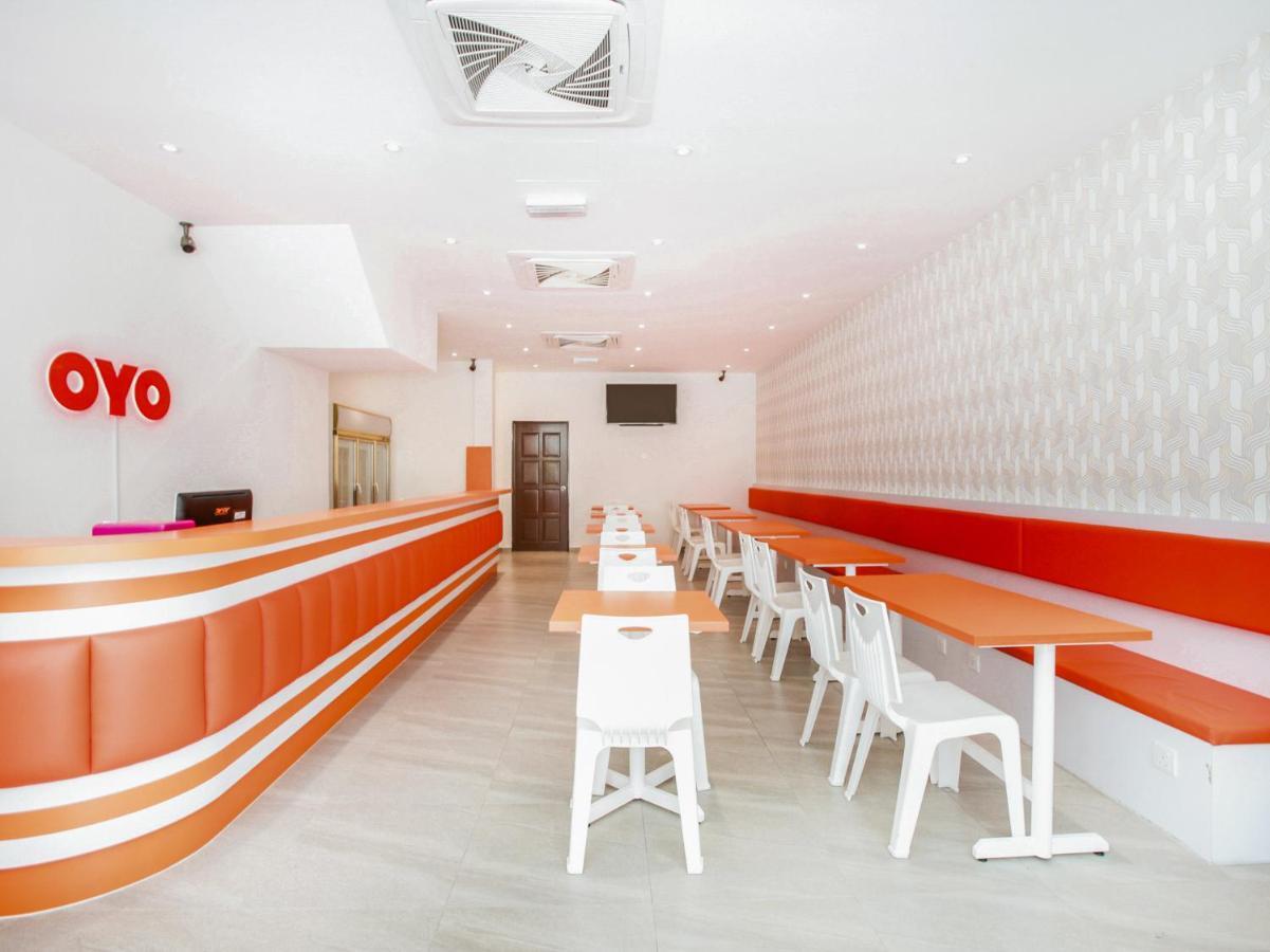 Dyaya Hotel Malacca Екстериор снимка